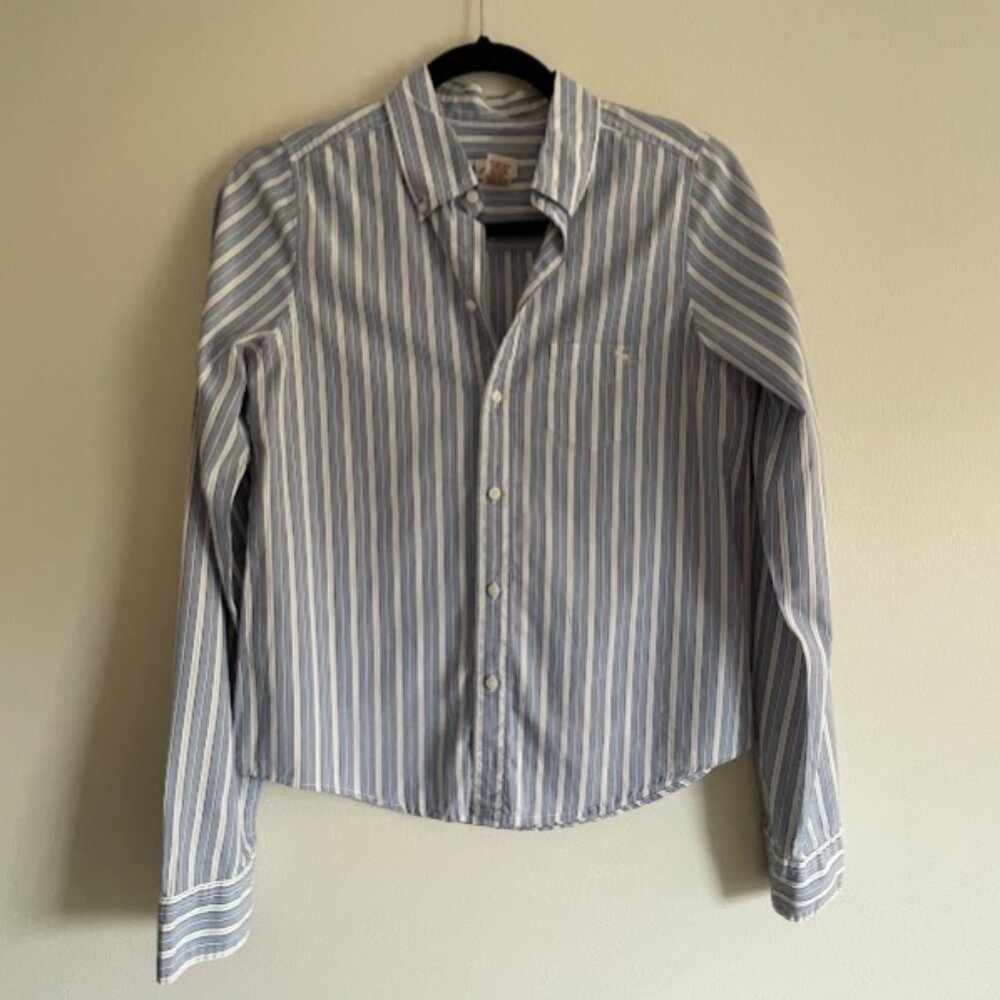 Medium Vintage Womens Abercrombie Buttonup